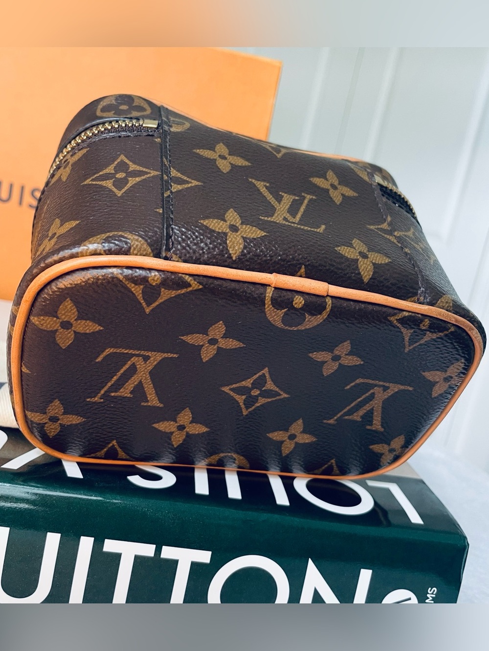 Louis Vuitton Nice Nano Monogram with free non LV crossbody strap. - Picture 5 of 16